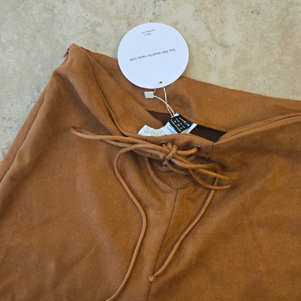 SHEIN Tan Flare Pants - Picture 2 of 6